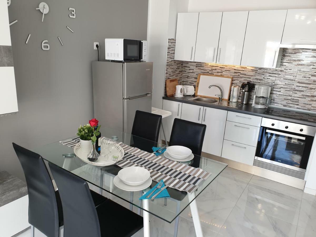 Casa Las Flores With Heated Pool, Only 490 Meters To The Beach, Balcony, Wifi Arona  Luaran gambar
