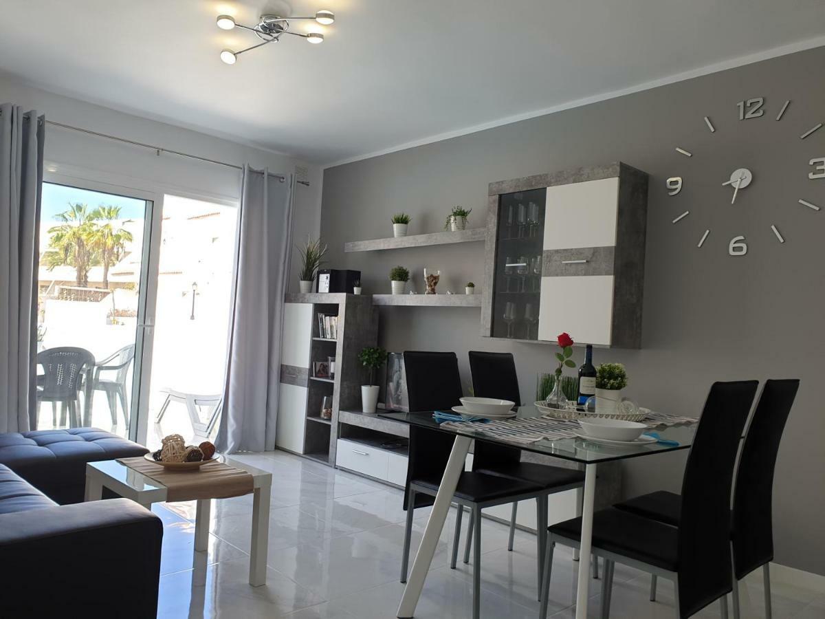 Casa Las Flores With Heated Pool, Only 490 Meters To The Beach, Balcony, Wifi Arona  Luaran gambar